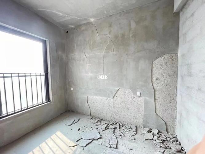 小区房子正在装修发现屋顶大面积空鼓，怎么办「房屋装修有哪些技巧和方法」 小区房子正在装修发现屋顶大面积空鼓，怎么办「房屋装修有哪些技巧和方法」 MI家公司推荐