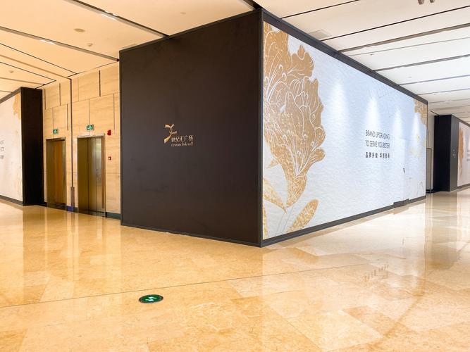 围挡艺术,门店装修中的点睛之笔 MI家公司推荐 围挡艺术,门店装修中的点睛之笔 围挡艺术,门店装修中的点睛之笔 MI家公司推荐