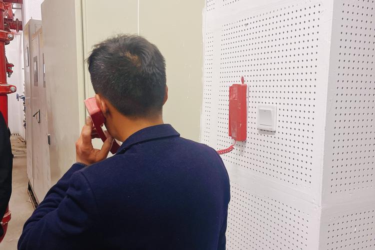 装修工程报案电话,守护家居安全的第一道防线 MI家装修攻略 装修工程报案电话,守护家居安全的第一道防线 装修工程报案电话,守护家居安全的第一道防线 MI家装修攻略