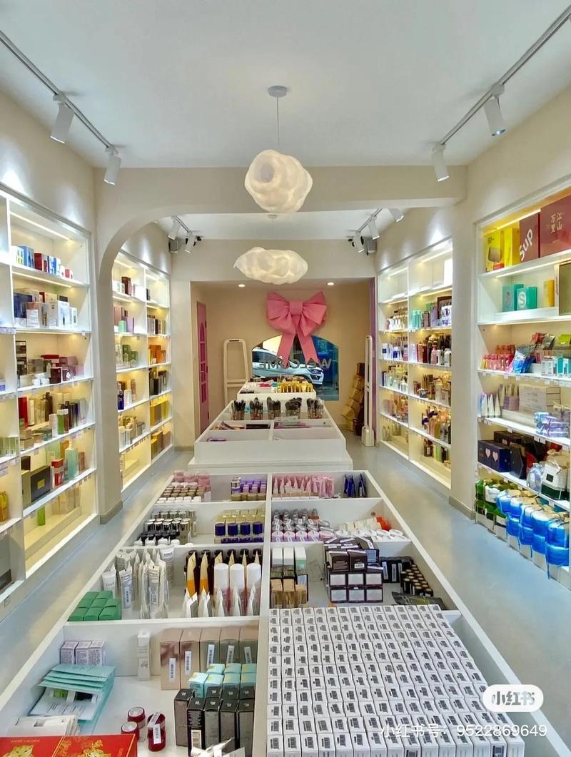 南昌化妆品店装修设计,价格与品质的完美平衡 MI家公司推荐 南昌化妆品店装修设计,价格与品质的完美平衡 南昌化妆品店装修设计,价格与品质的完美平衡 MI家公司推荐