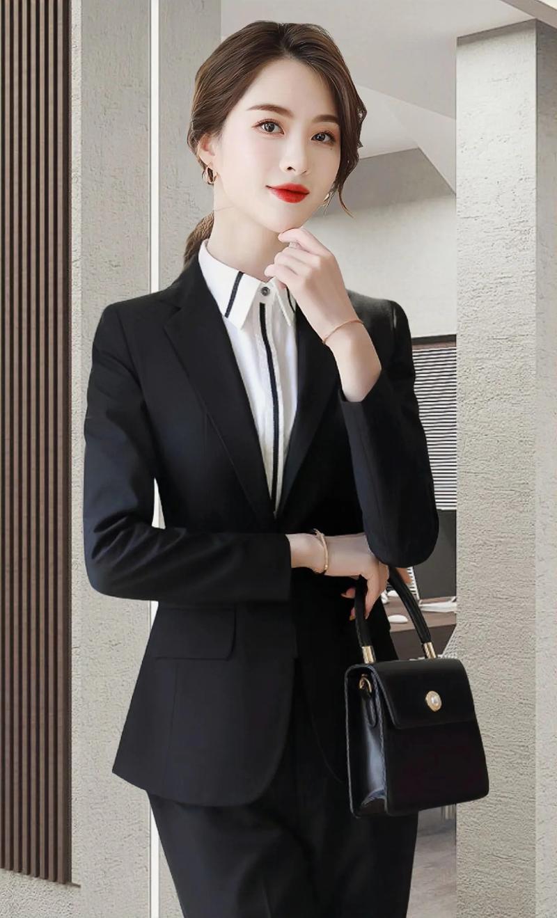 黑色西装修身外套女款,时尚与适用的完美结合 MI家装修经验 黑色西装修身外套女款,时尚与适用的完美结合 黑色西装修身外套女款,时尚与适用的完美结合 MI家装修经验
